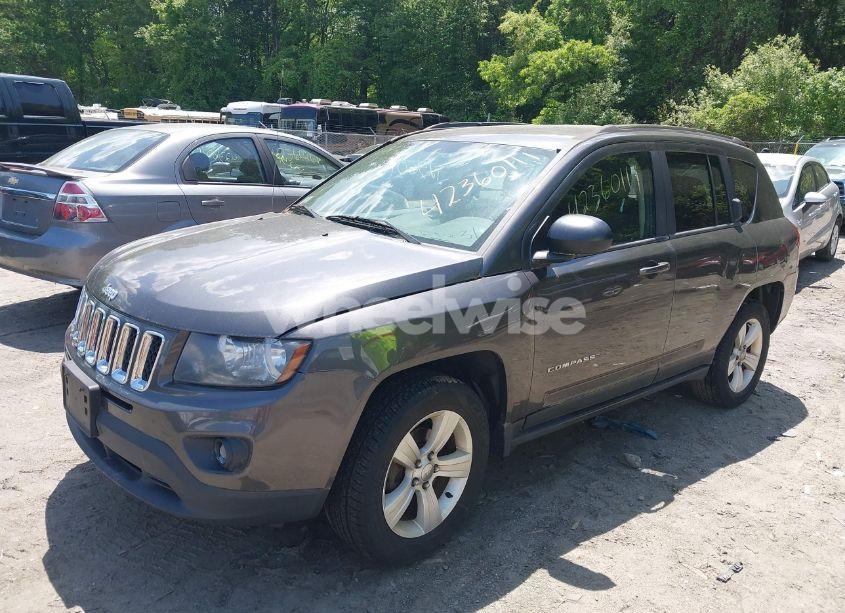 Photo 2 of 2014 Jeep Compass SPORT (VIN 1C4NJDBB3ED841898)