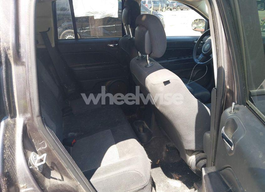 Photo 8 of 2014 Jeep Compass SPORT (VIN 1C4NJDBB3ED841898)