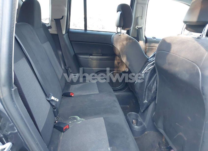 Photo 8 of 2014 Jeep Compass SPORT (VIN 1C4NJDBB3ED846194)