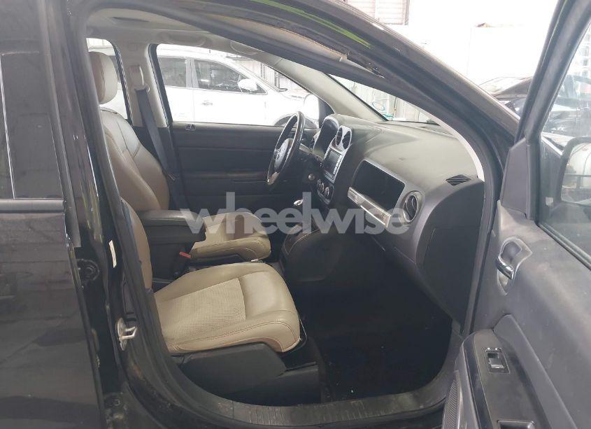 Photo 5 of 2016 Jeep Compass 75TH ANNIVERSARY (VIN 1C4NJDBB3GD730867)