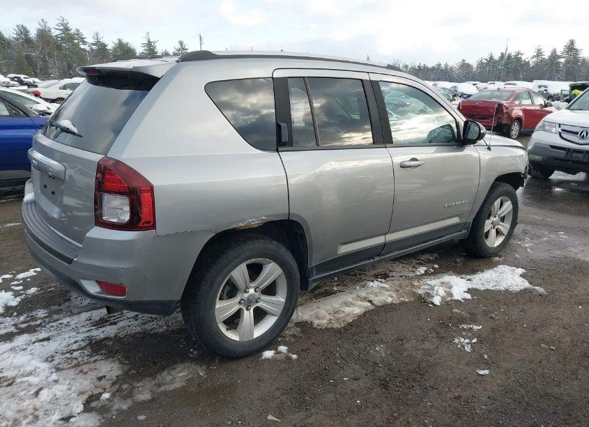 Photo 4 of 2016 Jeep Compass SPORT (VIN 1C4NJDBB3GD746793)