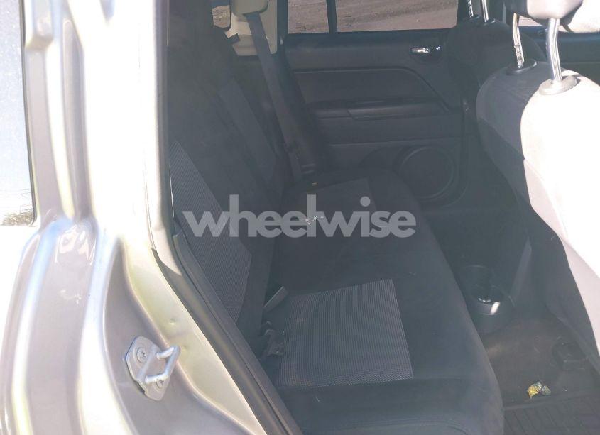 Photo 8 of 2016 Jeep Compass SPORT (VIN 1C4NJDBB3GD778921)