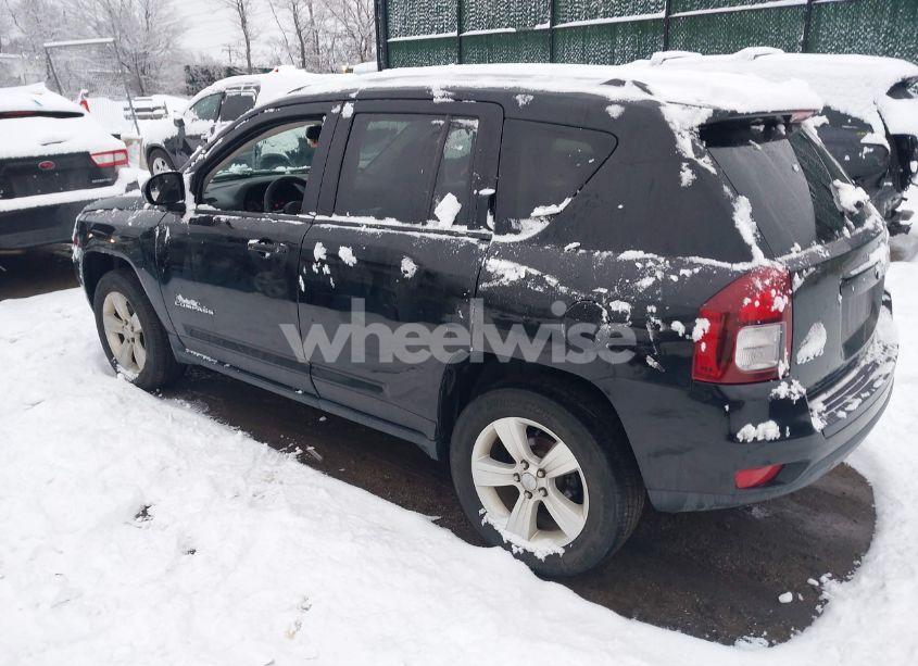Photo 3 of 2016 Jeep Compass SPORT (VIN 1C4NJDBB3GD799073)