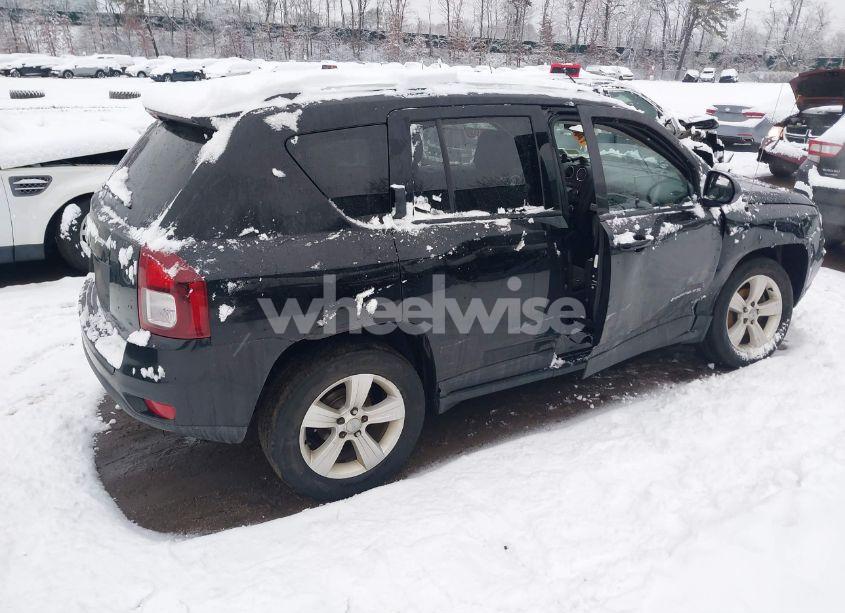 Photo 4 of 2016 Jeep Compass SPORT (VIN 1C4NJDBB3GD799073)