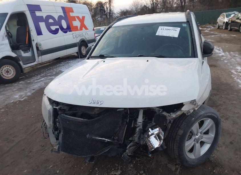 Photo 13 of 2017 Jeep Compass SPORT 4X4 (VIN 1C4NJDBB3HD106407)