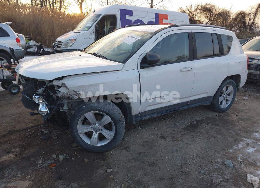 Photo 2 of 2017 Jeep Compass SPORT 4X4 (VIN 1C4NJDBB3HD106407)