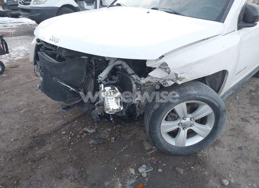 Photo 6 of 2017 Jeep Compass SPORT 4X4 (VIN 1C4NJDBB3HD106407)