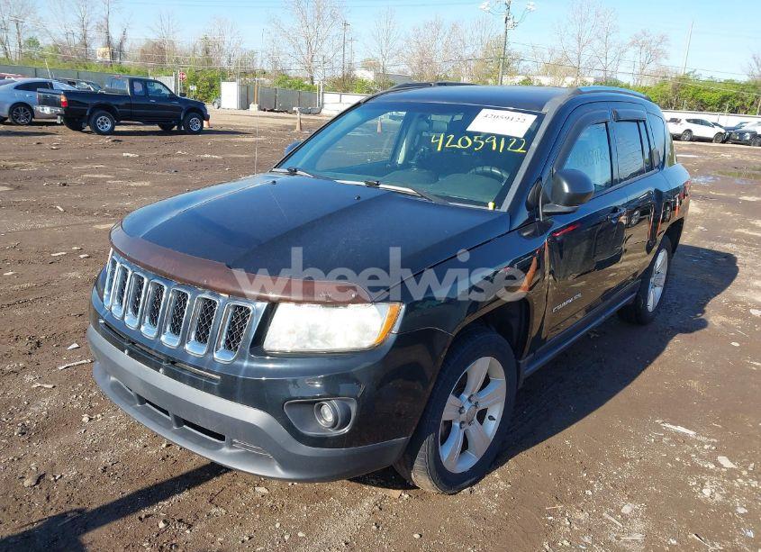 Photo 2 of 2013 Jeep Compass SPORT (VIN 1C4NJDBB4DD113831)