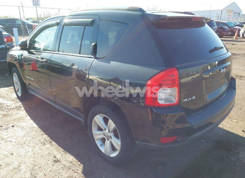 Photo 3 of 2013 Jeep Compass SPORT (VIN 1C4NJDBB4DD113831)