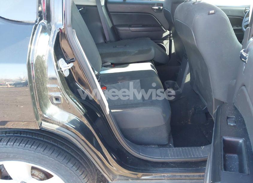 Photo 8 of 2013 Jeep Compass SPORT (VIN 1C4NJDBB4DD113831)