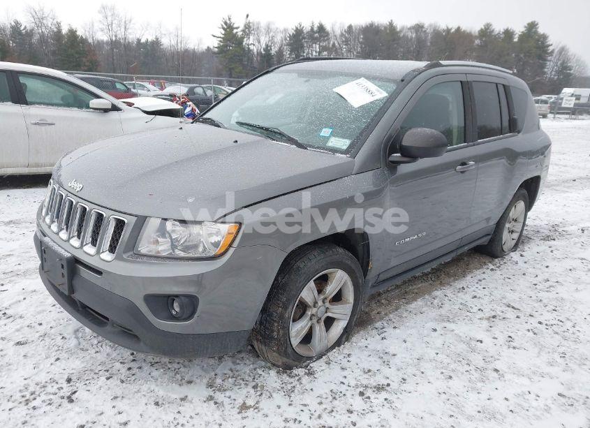 Photo 2 of 2013 Jeep Compass SPORT (VIN 1C4NJDBB4DD280285)
