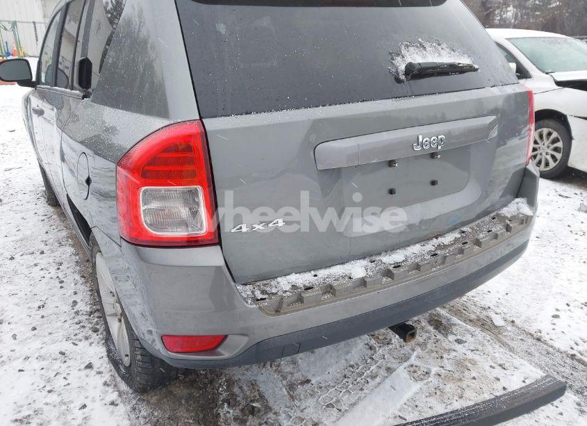 Photo 6 of 2013 Jeep Compass SPORT (VIN 1C4NJDBB4DD280285)