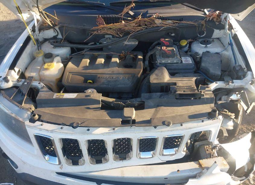 Photo 10 of 2014 Jeep Compass SPORT (VIN 1C4NJDBB4ED647641)