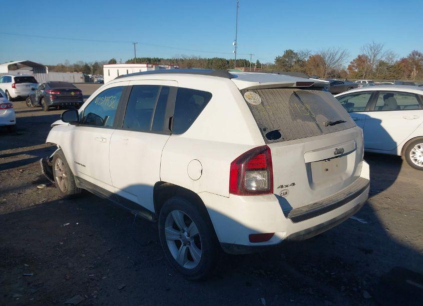 Photo 3 of 2014 Jeep Compass SPORT (VIN 1C4NJDBB4ED647641)