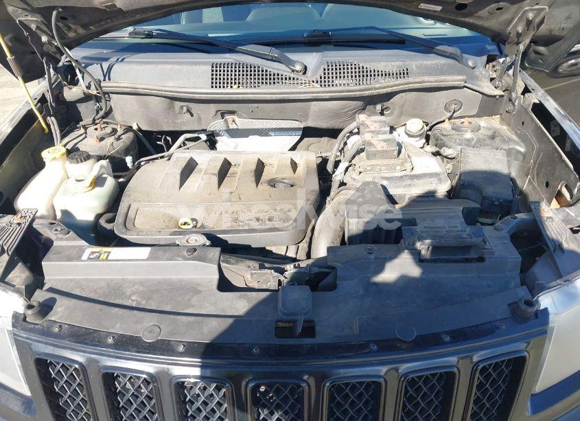 Photo 10 of 2015 Jeep Compass ALTITUDE EDITION (VIN 1C4NJDBB4FD247922)