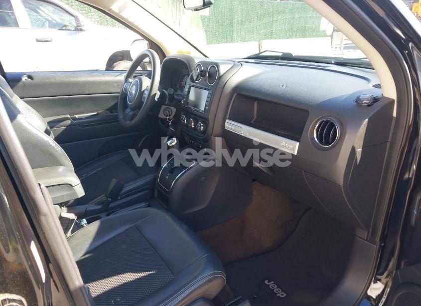 Photo 5 of 2015 Jeep Compass ALTITUDE EDITION (VIN 1C4NJDBB4FD247922)