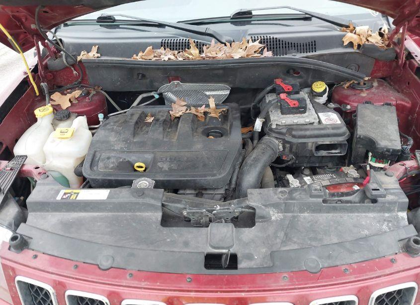 Photo 10 of 2015 Jeep Compass SPORT (VIN 1C4NJDBB4FD332095)