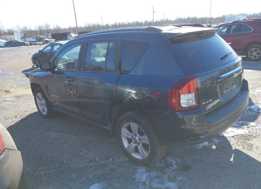 Photo 3 of 2016 Jeep Compass SPORT (VIN 1C4NJDBB4GD511013)