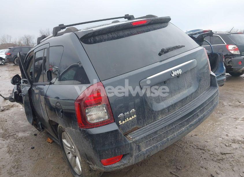 Photo 3 of 2016 Jeep Compass SPORT (VIN 1C4NJDBB4GD520648)