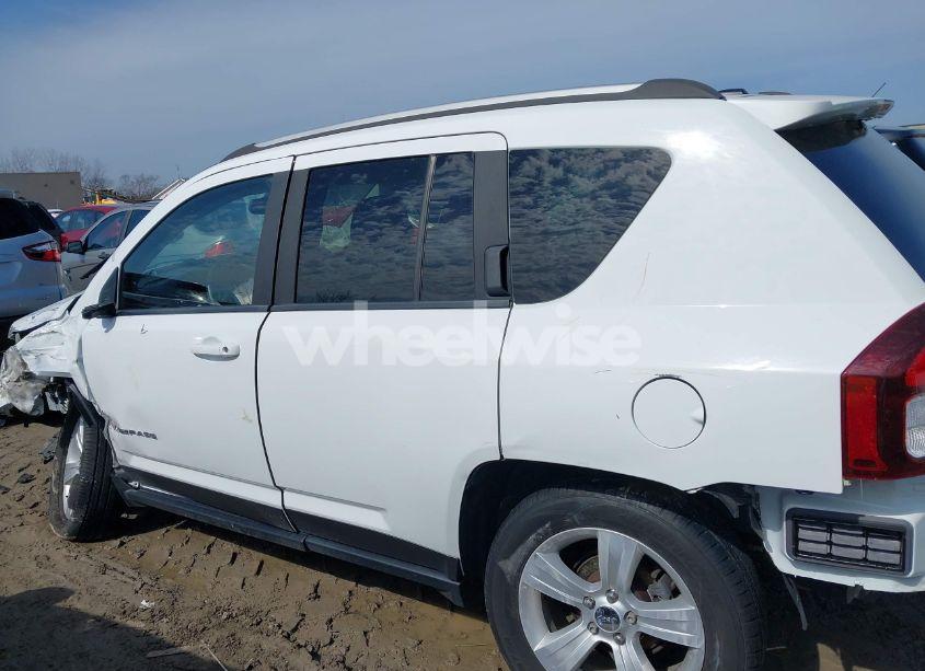 Photo 14 of 2016 Jeep Compass SPORT (VIN 1C4NJDBB4GD521251)