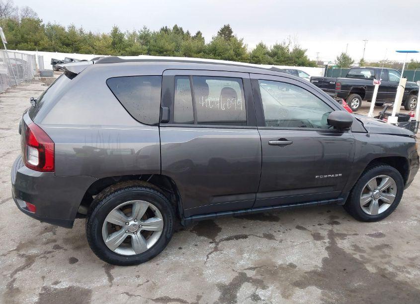 Photo 13 of 2016 Jeep Compass SPORT (VIN 1C4NJDBB4GD549437)