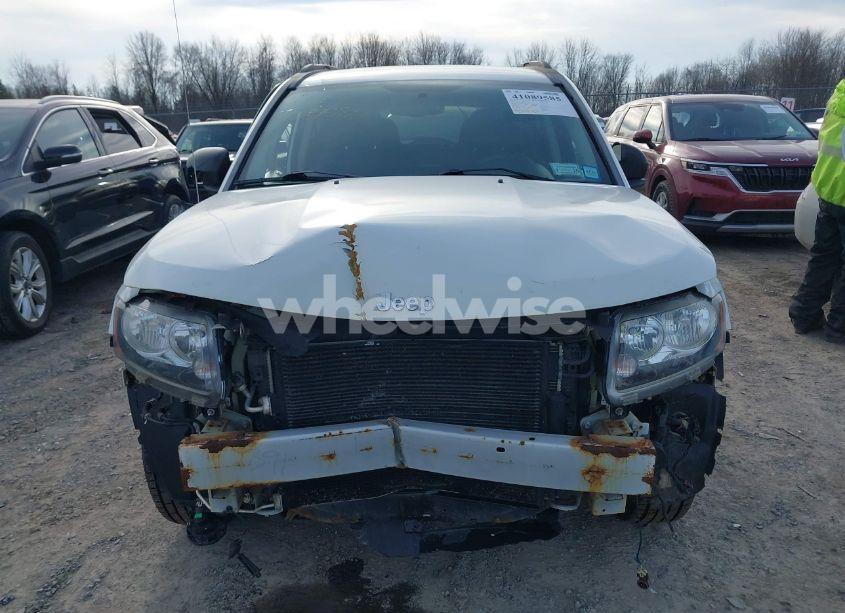 Photo 13 of 2016 Jeep Compass SPORT (VIN 1C4NJDBB4GD631328)