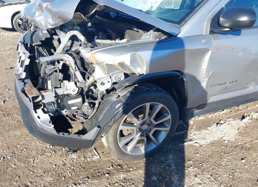 Photo 6 of 2016 Jeep Compass SPORT SE (VIN 1C4NJDBB4GD654639)