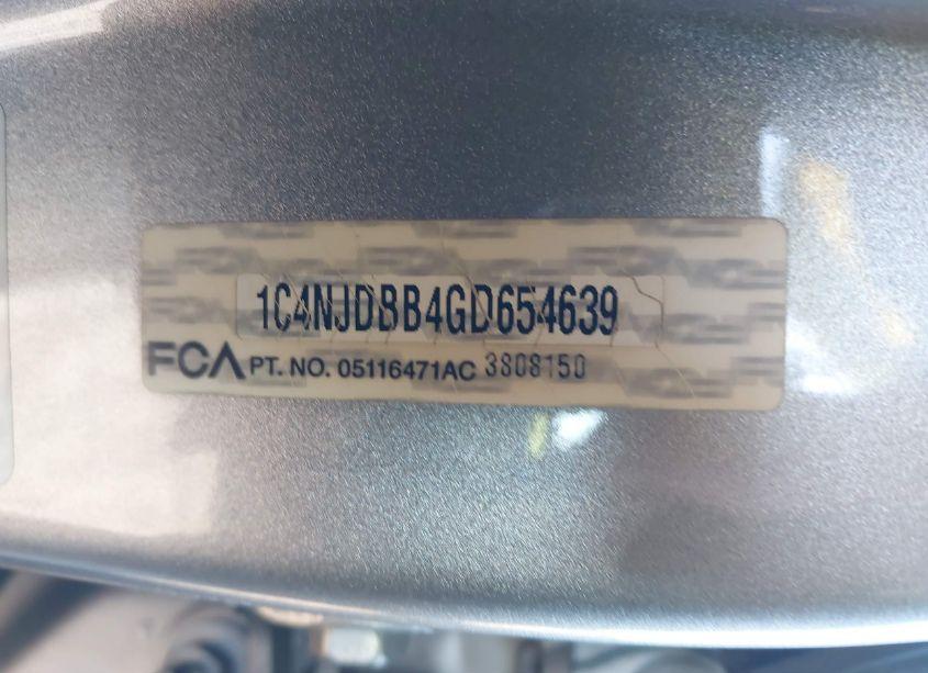 Photo 9 of 2016 Jeep Compass SPORT SE (VIN 1C4NJDBB4GD654639)