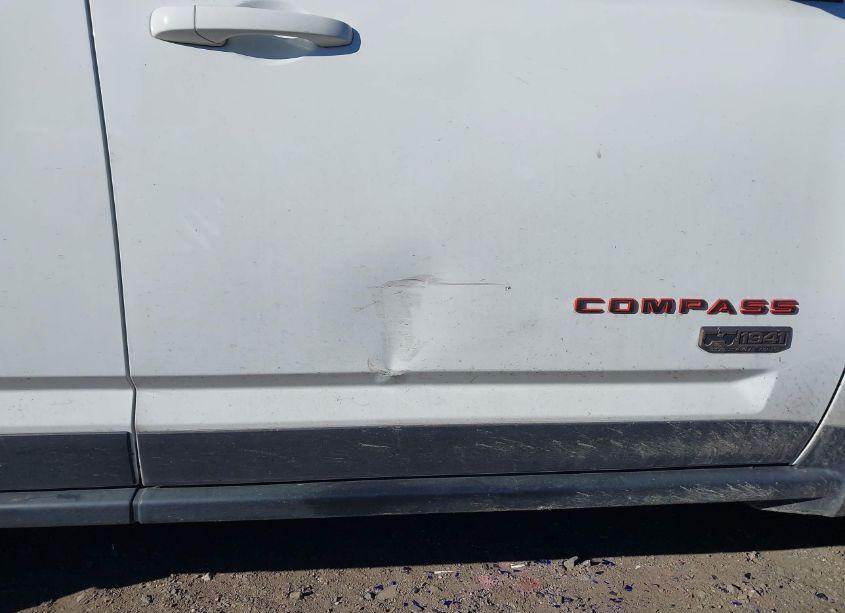 Photo 12 of 2016 Jeep Compass 75TH ANNIVERSARY (VIN 1C4NJDBB4GD674843)