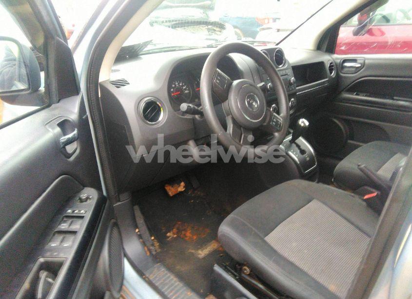 Photo 14 of 2013 Jeep Compass SPORT (VIN 1C4NJDBB5DD253757)