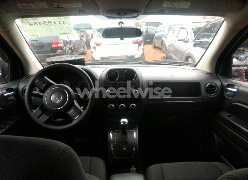 Photo 15 of 2013 Jeep Compass SPORT (VIN 1C4NJDBB5DD253757)