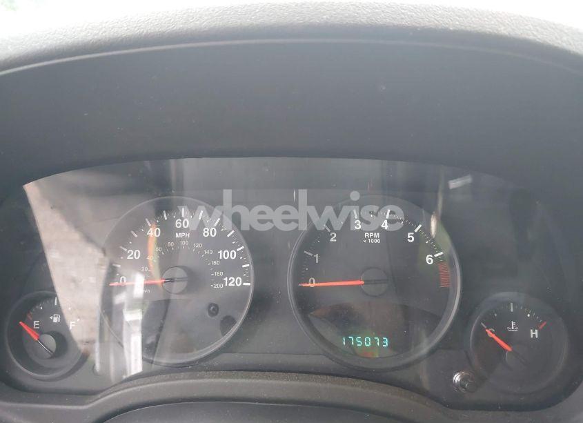 Photo 7 of 2013 Jeep Compass SPORT (VIN 1C4NJDBB5DD271840)