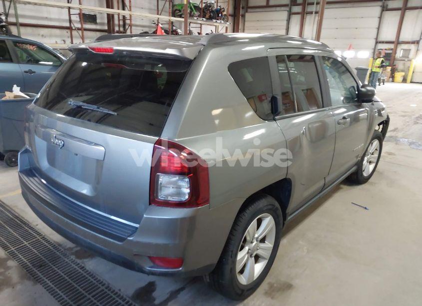 Photo 4 of 2014 Jeep Compass SPORT (VIN 1C4NJDBB5ED567863)