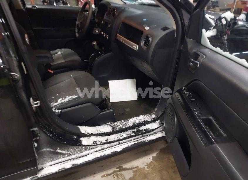 Photo 5 of 2016 Jeep Compass SPORT (VIN 1C4NJDBB5GD520299)