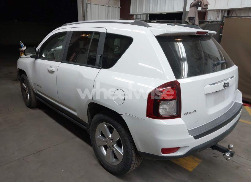Photo 3 of 2016 Jeep Compass SPORT (VIN 1C4NJDBB5GD617017)