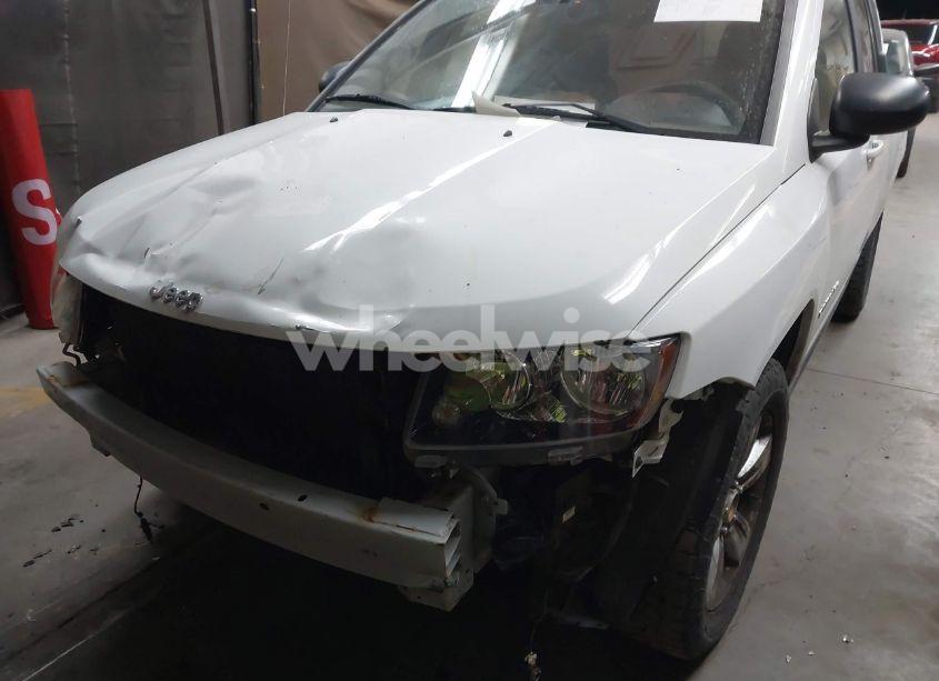 Photo 6 of 2016 Jeep Compass SPORT (VIN 1C4NJDBB5GD617017)