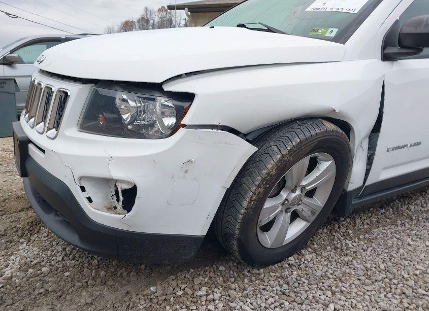 Photo 6 of 2016 Jeep Compass SPORT (VIN 1C4NJDBB5GD661907)