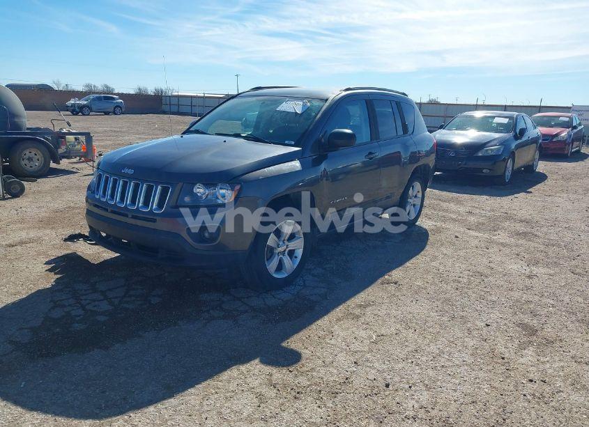 Photo 2 of 2016 Jeep Compass SPORT (VIN 1C4NJDBB5GD778189)