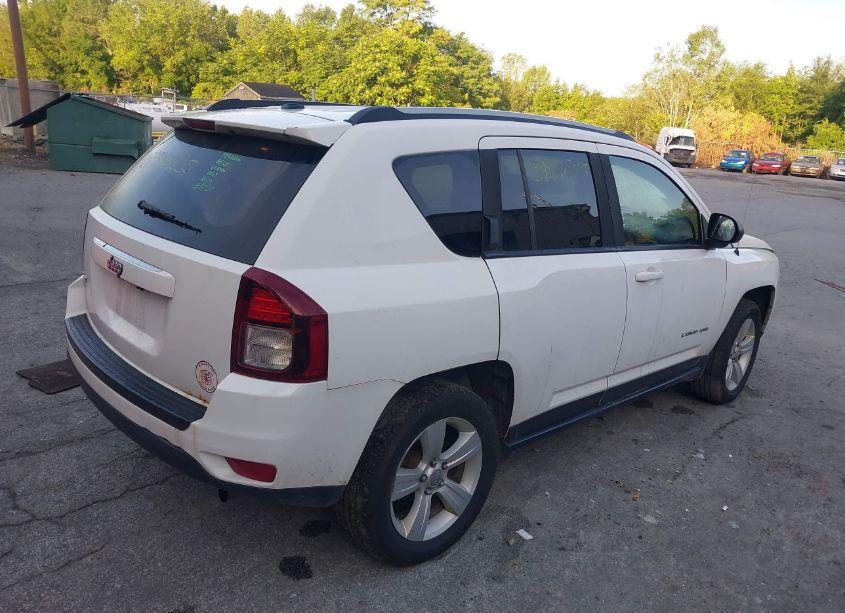 Photo 4 of 2016 Jeep Compass SPORT (VIN 1C4NJDBB5GD797745)