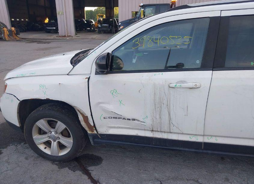 Photo 6 of 2016 Jeep Compass SPORT (VIN 1C4NJDBB5GD797745)