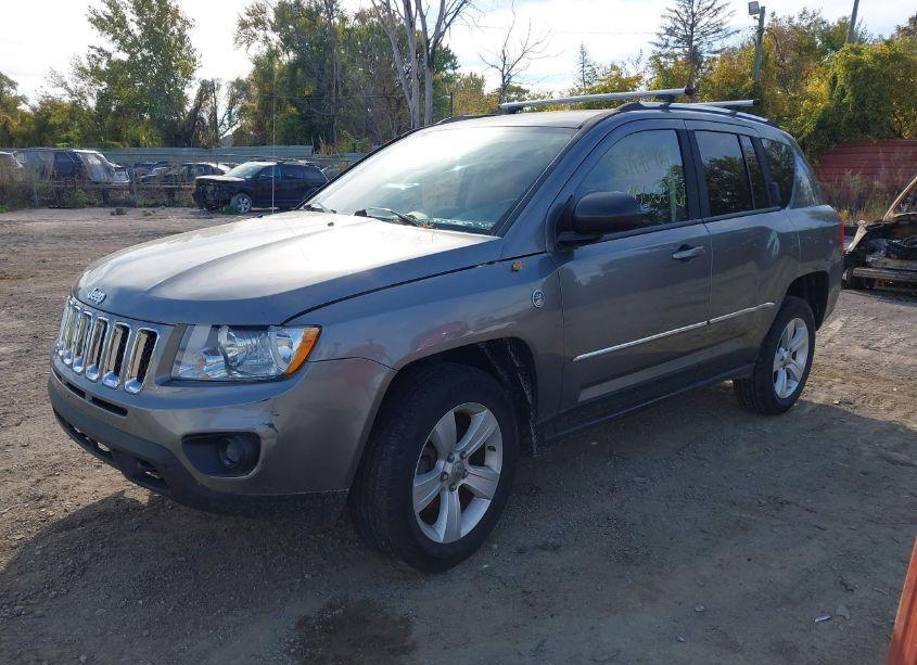 Photo 2 of 2012 Jeep Compass SPORT (VIN 1C4NJDBB6CD599492)