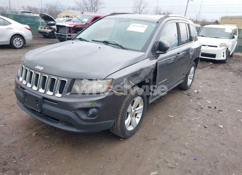 Photo 2 of 2014 Jeep Compass SPORT (VIN 1C4NJDBB6ED770874)