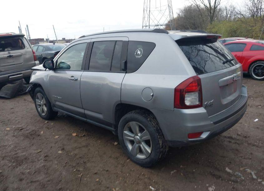 Photo 3 of 2017 Jeep Compass SPORT 4X4 (VIN 1C4NJDBB6HD142401)