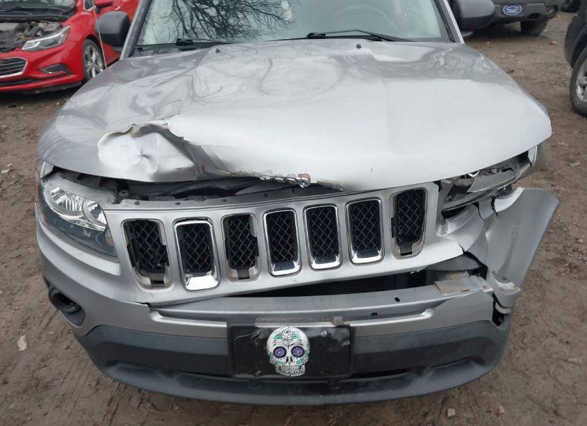 Photo 6 of 2017 Jeep Compass SPORT 4X4 (VIN 1C4NJDBB6HD142401)