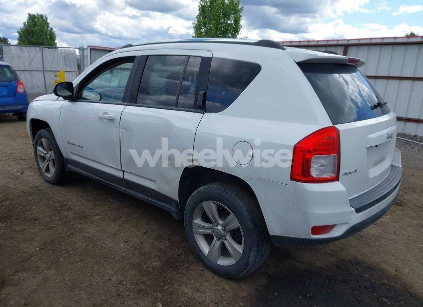 Photo 3 of 2013 Jeep Compass SPORT (VIN 1C4NJDBB7DD245434)
