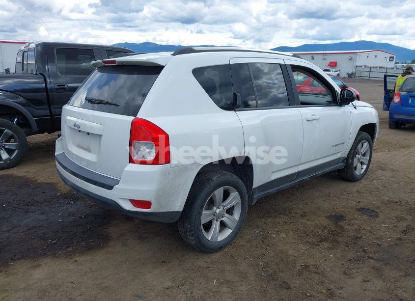 Photo 4 of 2013 Jeep Compass SPORT (VIN 1C4NJDBB7DD245434)