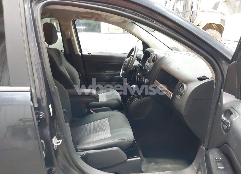 Photo 5 of 2014 Jeep Compass SPORT (VIN 1C4NJDBB7ED598449)