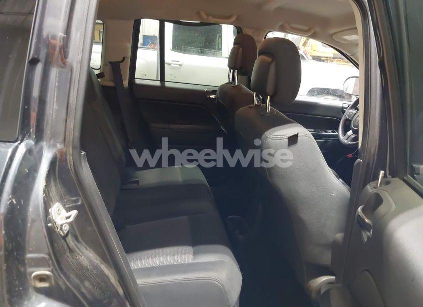 Photo 8 of 2014 Jeep Compass SPORT (VIN 1C4NJDBB7ED598449)