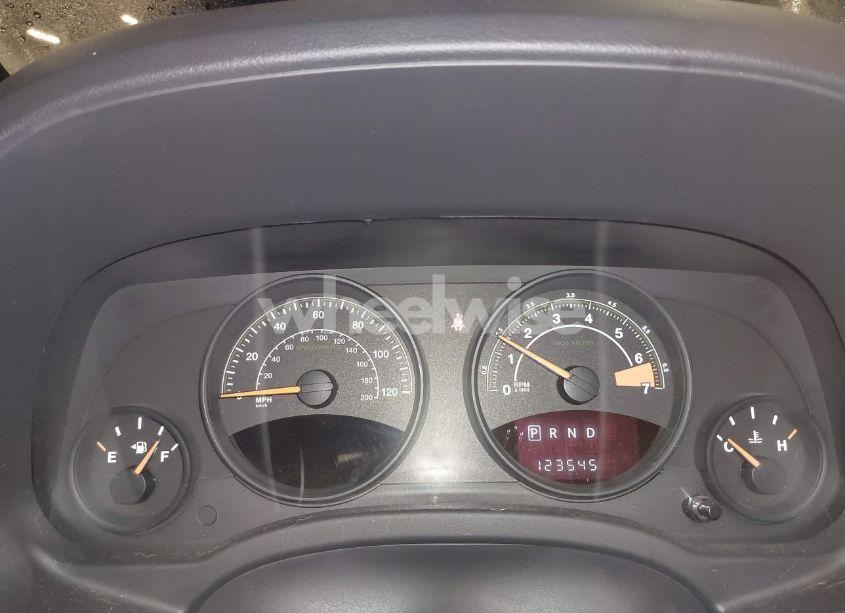 Photo 7 of 2014 Jeep Compass SPORT (VIN 1C4NJDBB7ED661789)