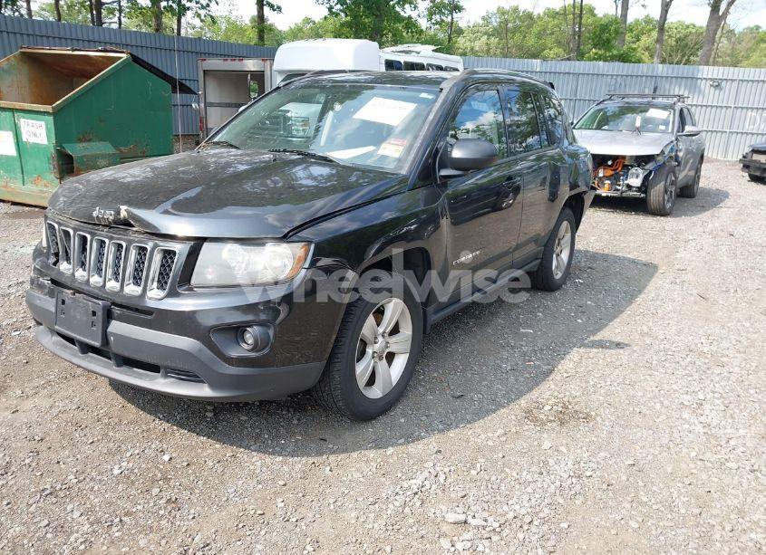 Photo 2 of 2015 Jeep Compass SPORT (VIN 1C4NJDBB7FD153694)